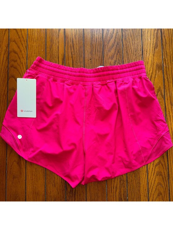 lululemon athletica Pants - Lululemon Hotty Hot High Rise Short 4” Mulberry Spark Size 12 NWT